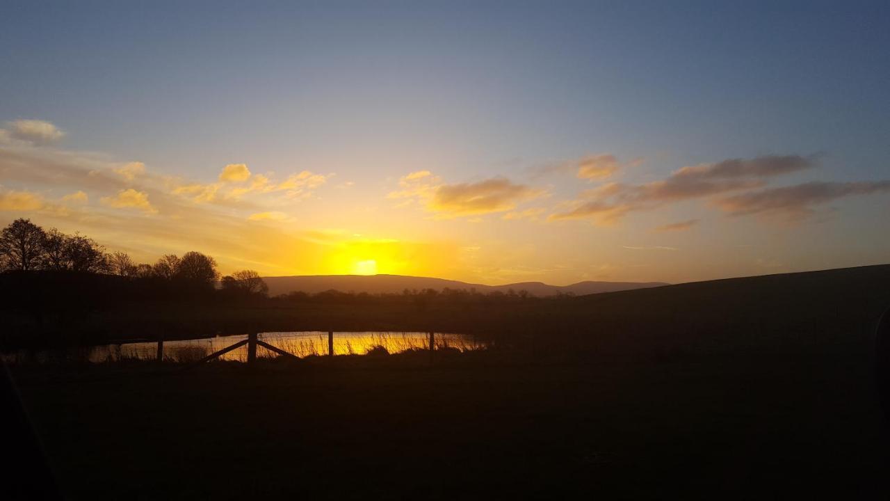 Keld Barn, Low Ploughlands Holiday Lets Kirkby Stephen Ngoại thất bức ảnh